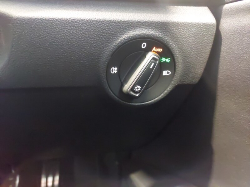 Used Volkswagen T-Roc 2022 for sale - 77352570: Photo 16