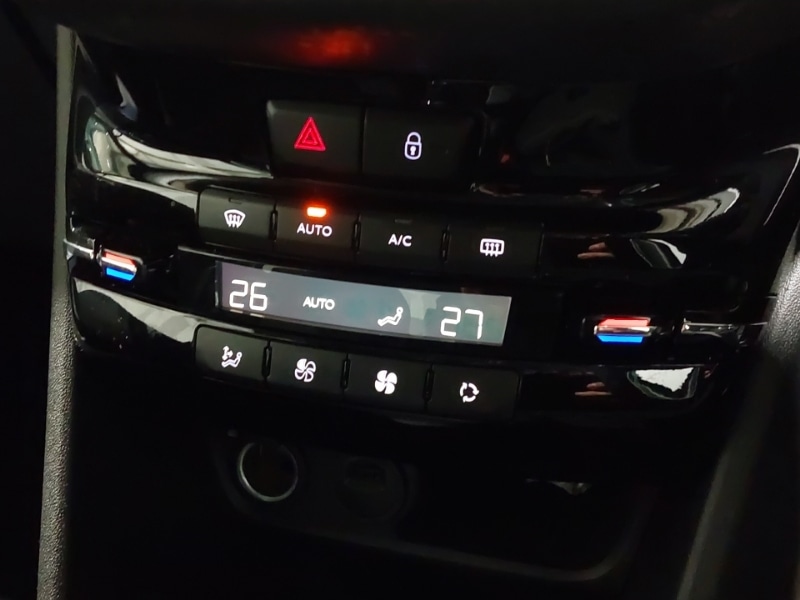 Used Peugeot 208 2018 for sale - 77108296: Photo 15