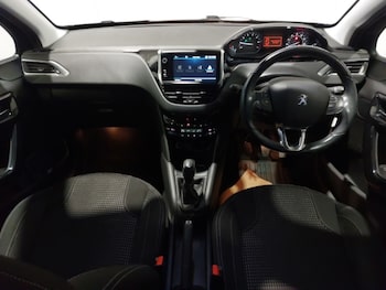 Used Peugeot 208 2018 for sale - 77108296: Photo