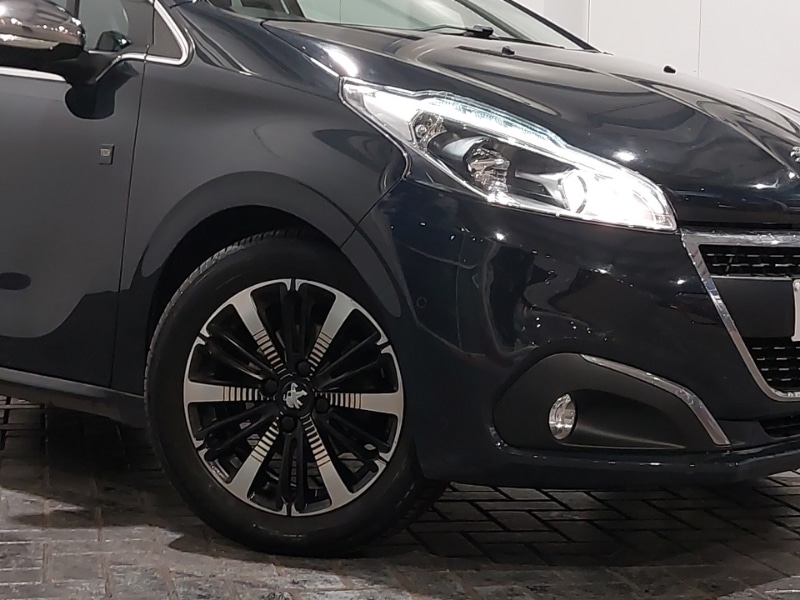 Used Peugeot 208 2018 for sale - 77108296: Photo 9