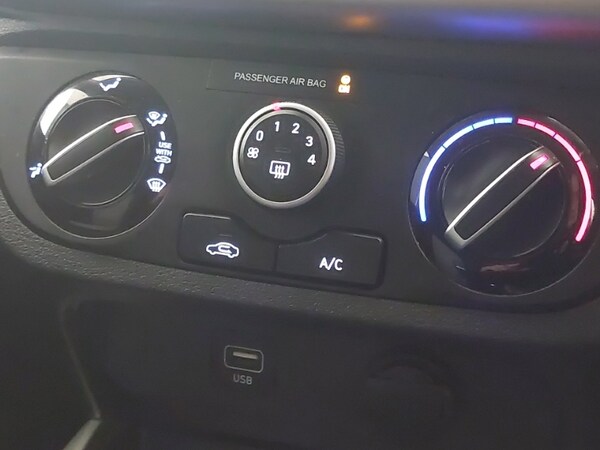 Used Hyundai i10 2021 for sale - 76335864: Photo 17