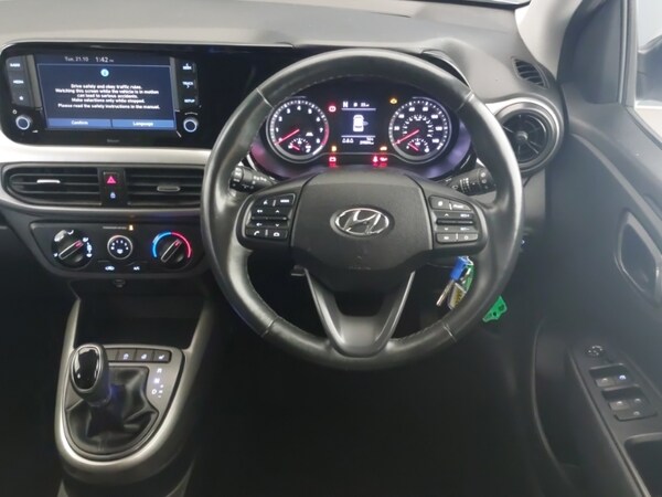 Used Hyundai i10 2021 for sale - 76335864: Photo 7