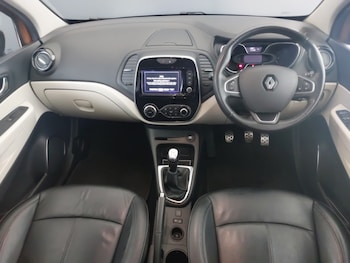 Used Renault Captur 2019 for sale - 76052694: Photo 2