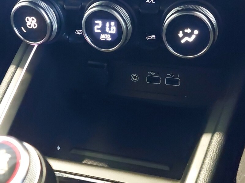 Used Renault Clio 2023 for sale - 77690084: Photo 16