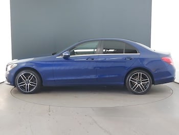 Used Mercedes-Benz C Class 2018 for sale - 77300089: Photo