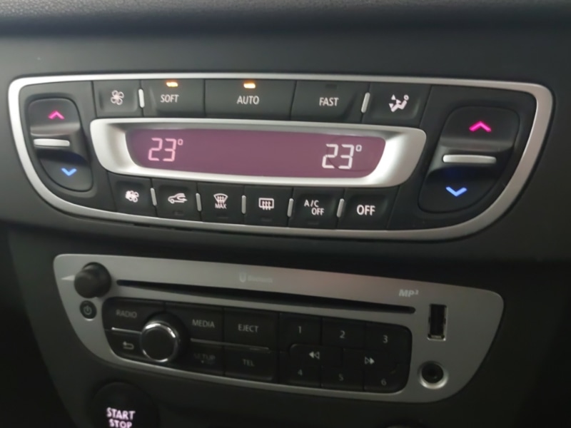 Used Renault Megane 2016 for sale - 77008691: Photo 17