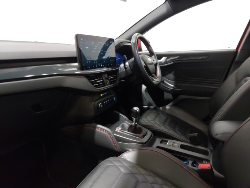 Used Ford Focus 2023 for sale - 76970537: Photo 5