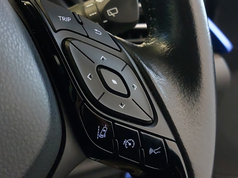 Used Toyota C-HR 2020 for sale - 76478798: Photo 17