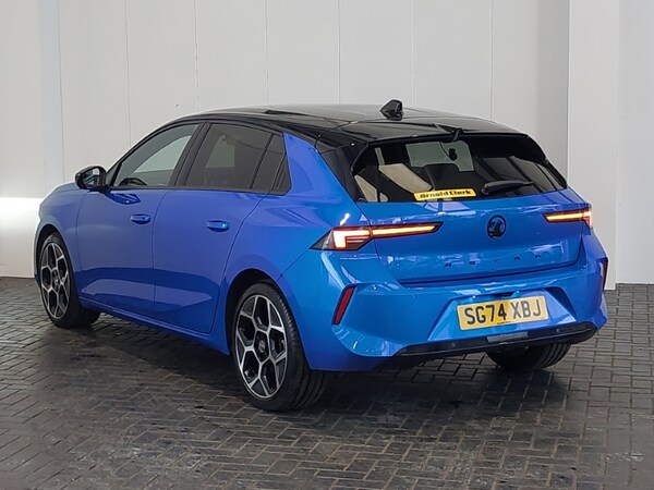 Used Vauxhall Astra 2024 for sale - 76264570: Photo 3