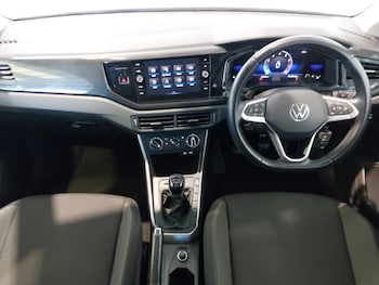 Used Volkswagen Polo 2023 for sale - 76589369: Photo