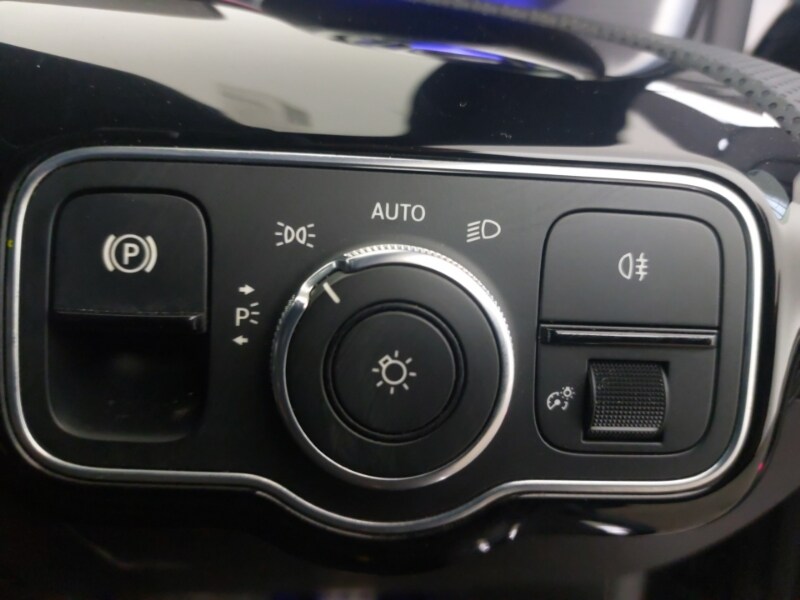 Used Mercedes-Benz CLA 2020 for sale - 77837451: Photo 17