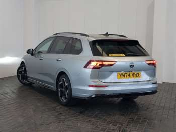 Used Volkswagen Golf 2025 for sale - 74400521: Photo