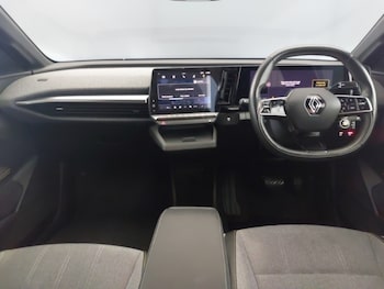 Used Renault Megane E Tech 2024 for sale - 76478791: Photo