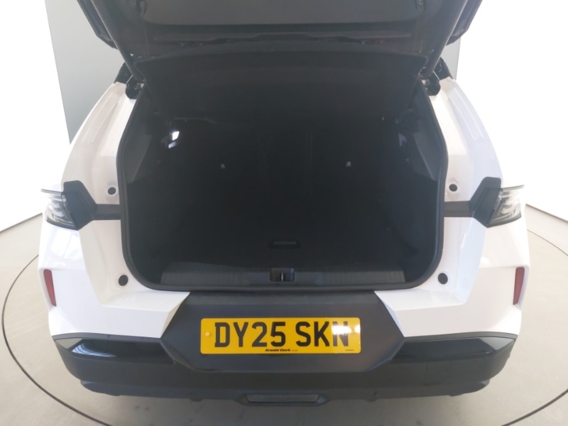 Used Vauxhall Grandland 2025 for sale - 76951736: Photo 8