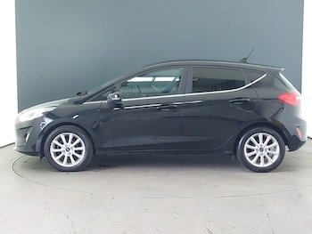 Used Ford Fiesta 2019 for sale - 77630429: Photo