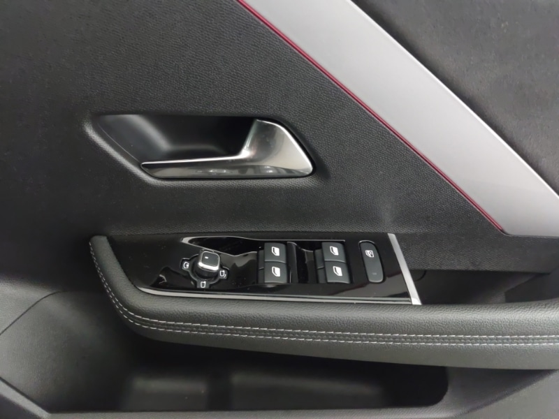 Used Vauxhall Astra 2024 for sale - 77228874: Photo 18