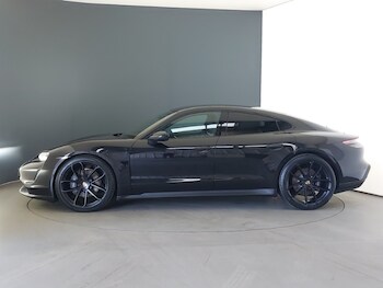 Used Porsche Taycan 2021 for sale - 77366454: Photo