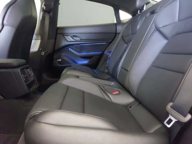 Used Porsche Taycan 2021 for sale - 77366454: Photo 6