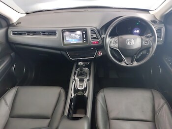 Used Honda HR-V 2017 for sale - 78740331: Photo