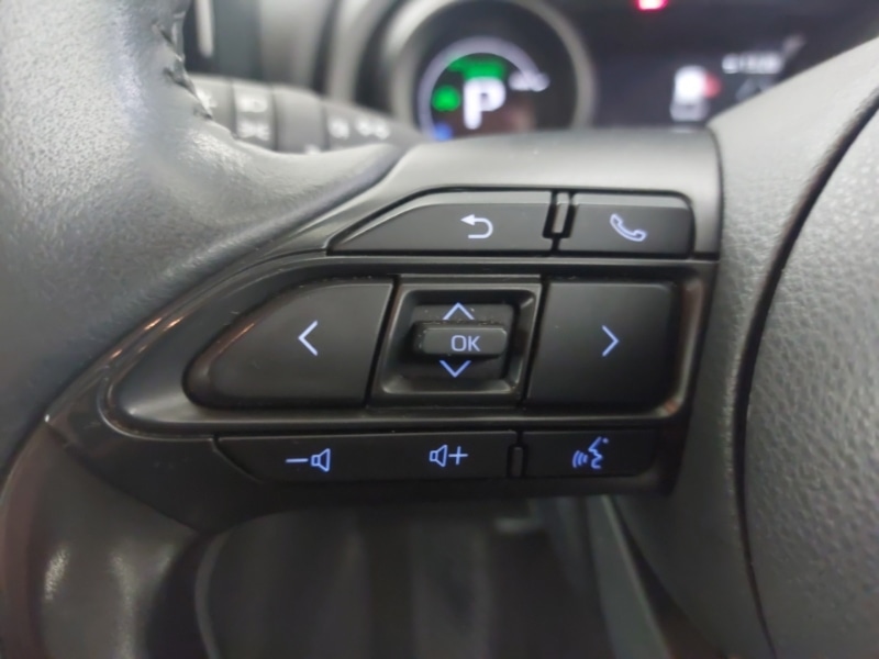 Used Toyota Yaris Cross 2022 for sale - 76707801: Photo 12