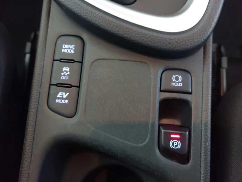 Used Toyota Yaris Cross 2022 for sale - 76707801: Photo 14