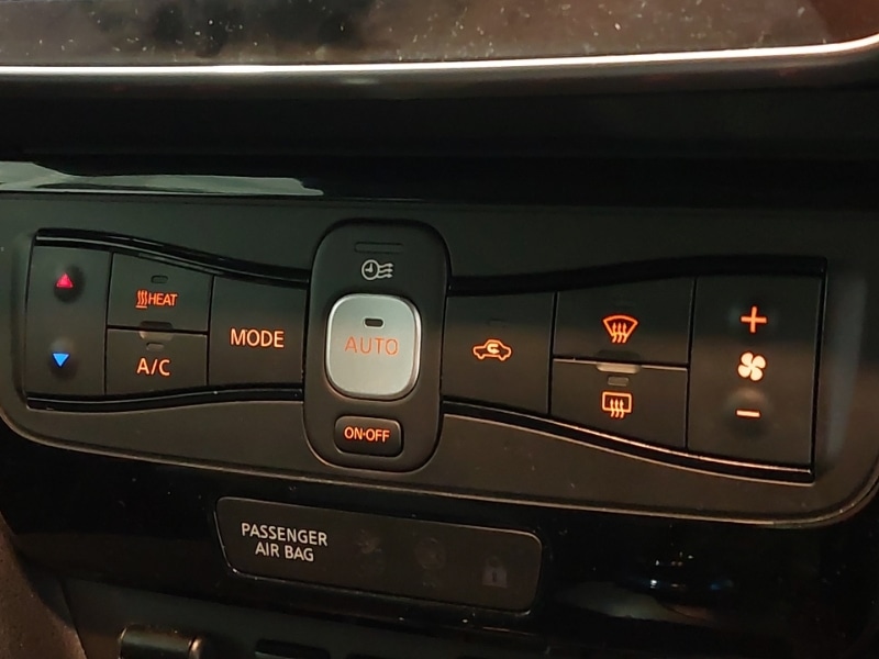 Used Nissan Leaf 2021 for sale - 76543197: Photo 16