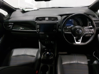 Used Nissan Leaf 2021 for sale - 76543197: Photo