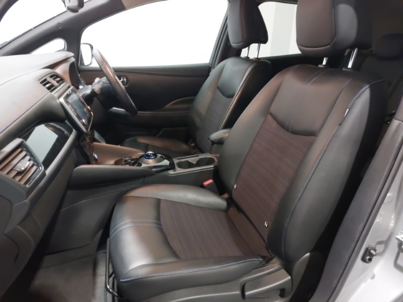 Used Nissan Leaf 2021 for sale - 76543197: Photo 5