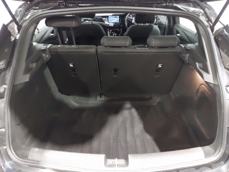 Used Vauxhall Astra 2018 for sale - 76506650: Photo 8