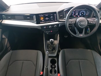Used Audi A1 2023 for sale - 76053764: Photo 2
