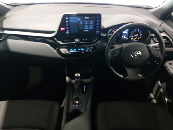 Used Toyota C-HR 2023 for sale - 76199204: Photo 2