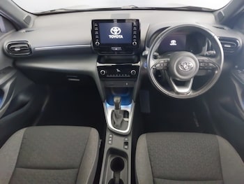 Used Toyota Yaris Cross 2021 for sale - 78312640: Photo