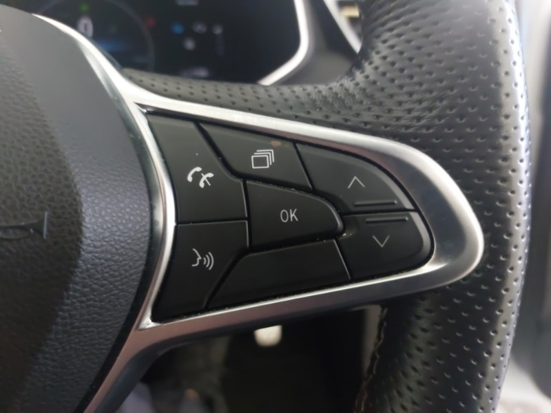 Used Renault Clio 2023 for sale - 77424374: Photo 13