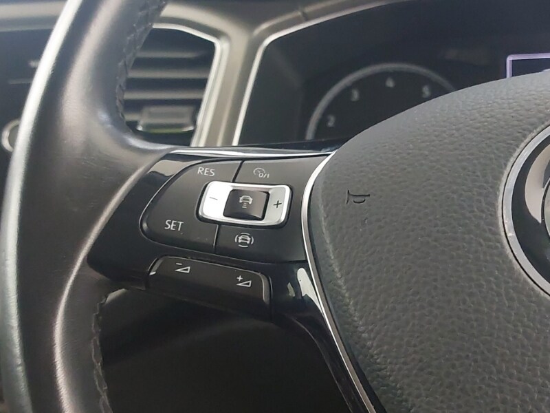 Used Volkswagen T-Roc 2021 for sale - 77702293: Photo 14