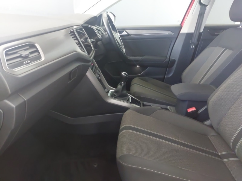 Used Volkswagen T-Roc 2021 for sale - 77702293: Photo 5