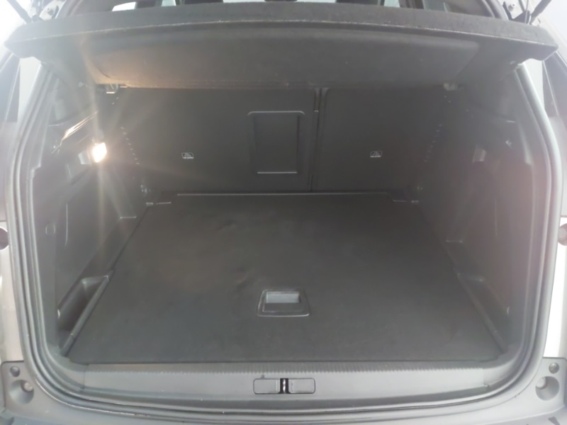 Used Peugeot 3008 2022 for sale - 77424375: Photo 8