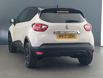 Used Renault Captur 2017 for sale - 76321555: Photo 3