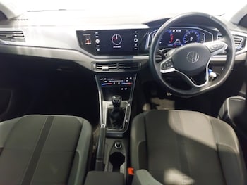 Used Volkswagen Polo 2022 for sale - 77035070: Photo