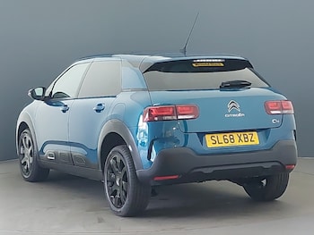 Used Citroen C4 Cactus 2018 for sale - 76225727: Photo