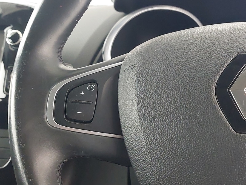 Used Renault Clio 2015 for sale - 78151073: Photo 14