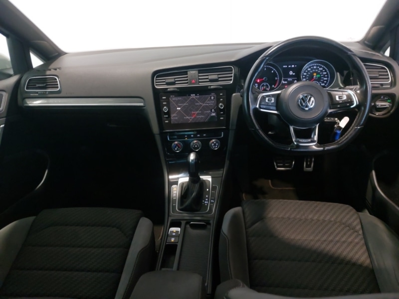 Used Volkswagen Golf 2019 for sale - 76289530: Photo 2