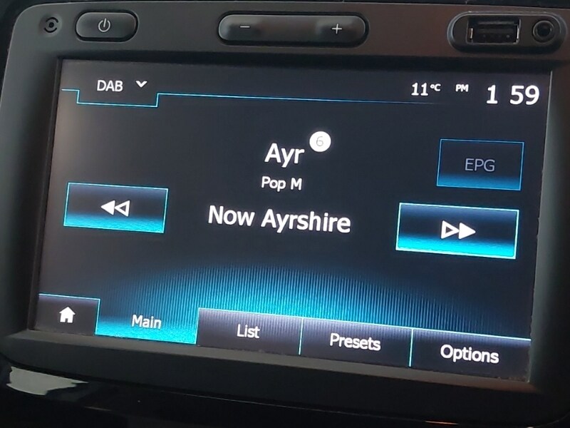 Used Renault Captur 2018 for sale - 77690060: Photo 17