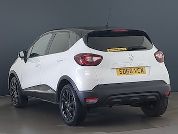 Used Renault Captur 2018 for sale - 77690060: Photo
