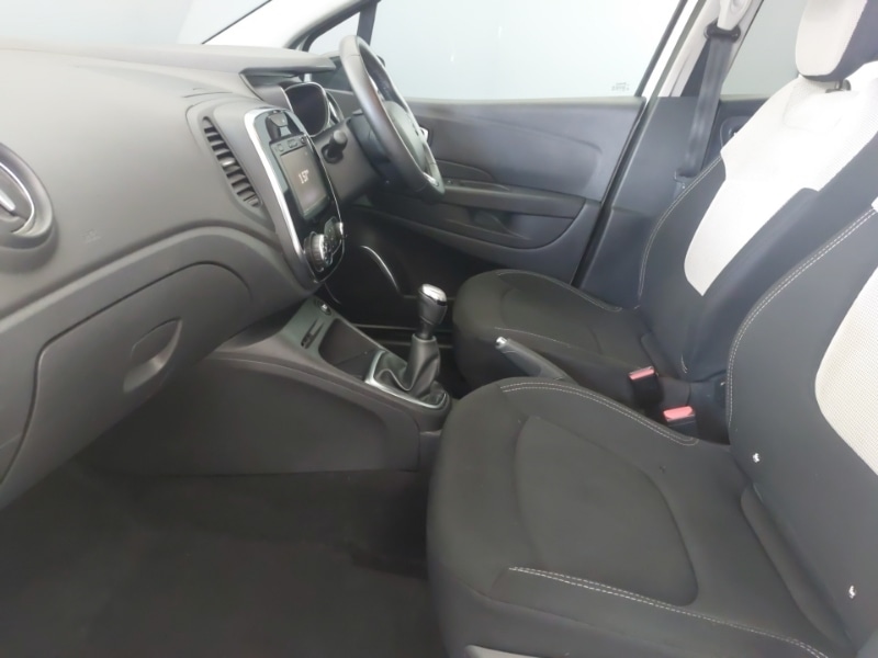 Used Renault Captur 2018 for sale - 77690060: Photo 5