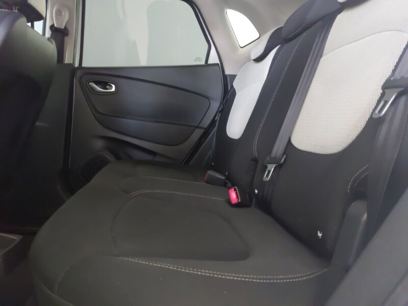 Used Renault Captur 2018 for sale - 77690060: Photo 6