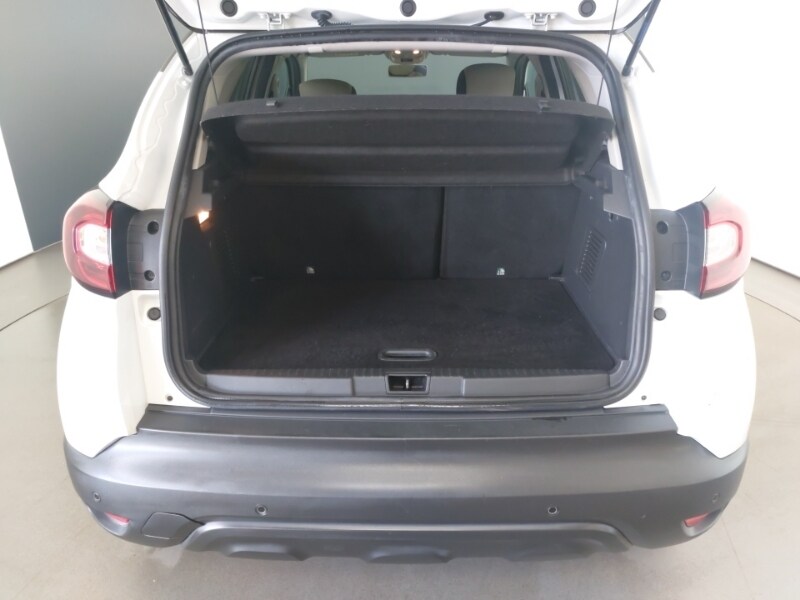 Used Renault Captur 2018 for sale - 77690060: Photo 8