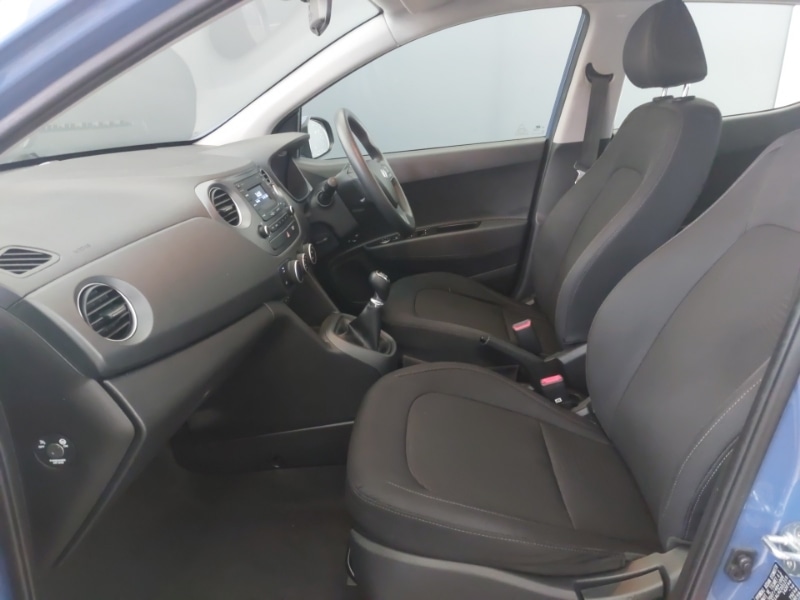 Used Hyundai i10 2017 for sale - 76108312: Photo 5