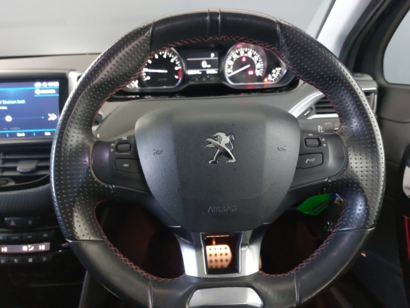 Used Peugeot 2008 2018 for sale - 77921845: Photo 11