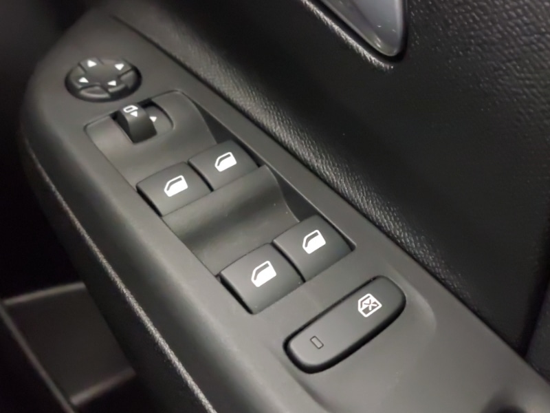 Used Vauxhall Corsa 2025 for sale - 77202031: Photo 16