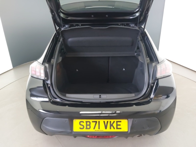 Used Peugeot 208 2022 for sale - 77483884: Photo 8